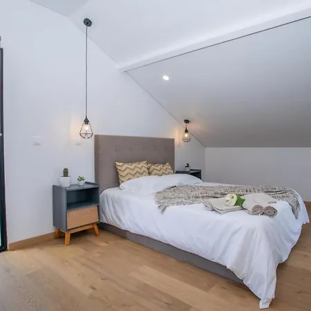 Holiday home Carvao Pdl *
